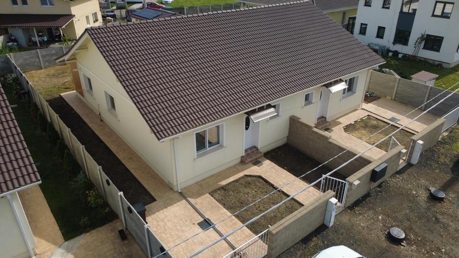 Duplex 3 camere - Bucovat - toate utilitatile - mobilata si utilata
