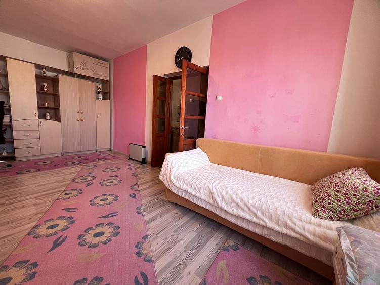 Apartament o camera,zona Gojdu
