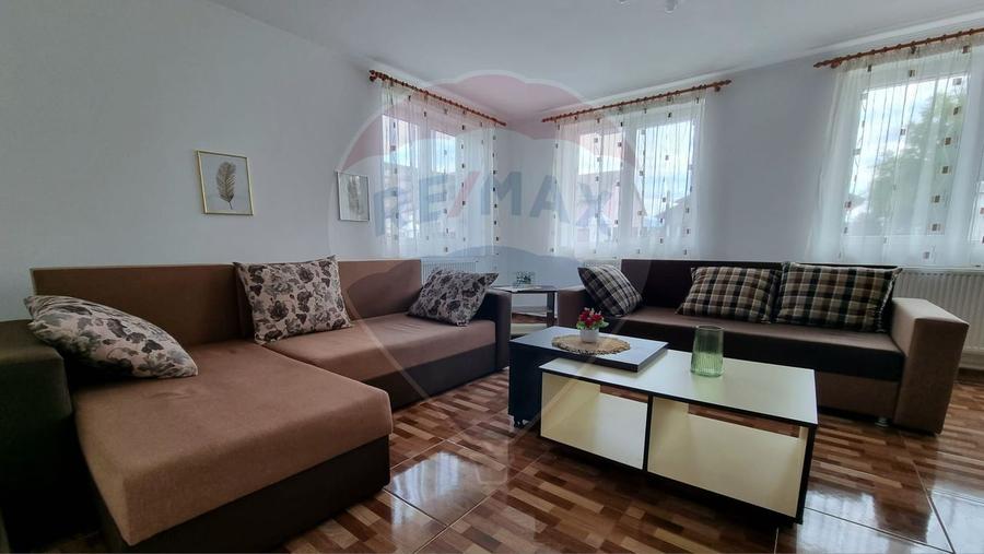 Casa individuala de inchiriat | 5 camere | Cristian