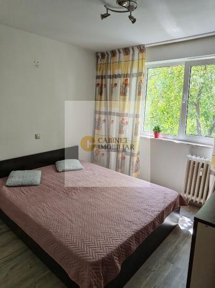 2 camere | 3/10 | Decomandat | Râul Doamnei – loc parcare ADP