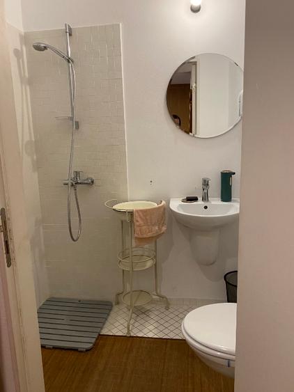 Apartament open-space – fost studio de yoga, de închiriat strada Toamnei