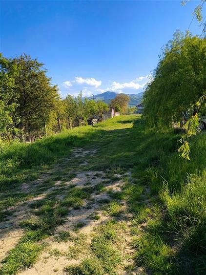 Teren de vanzare langa Camping Rotarii cu proiect de casa