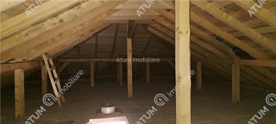 Casa individuala cu 4 camere si curte libera de 340 mp in Cisnadie - 17