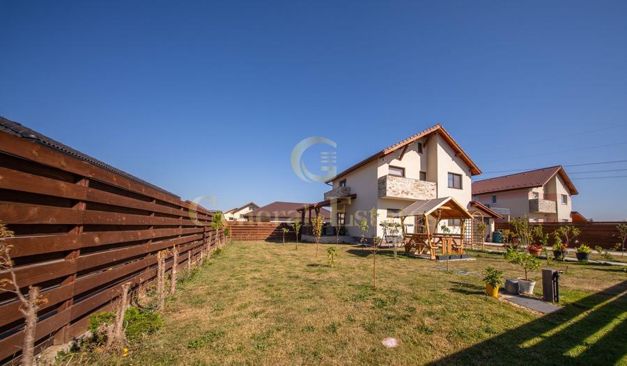CASĂ P+1+M DE VÂNZARE – 4 CAMERE | TEREN 500 MP | GARAJ - 3