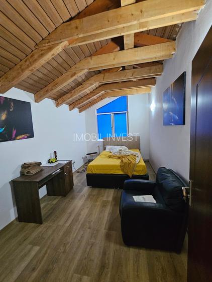 Apartament cu scară interioară, 4 camere, curte proprie, ultracentral - 3