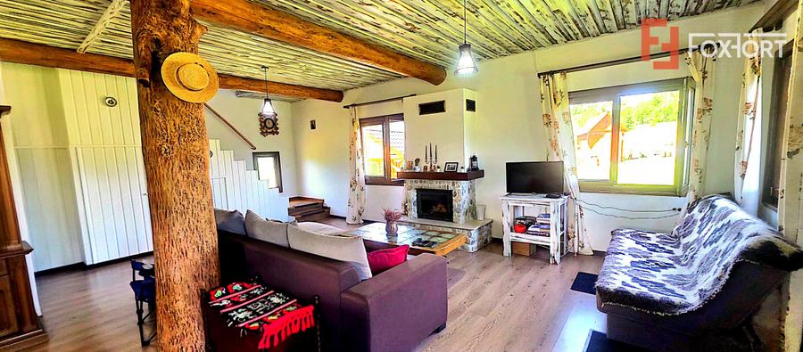 Cabane cu 7 camere de vanzare in Albac