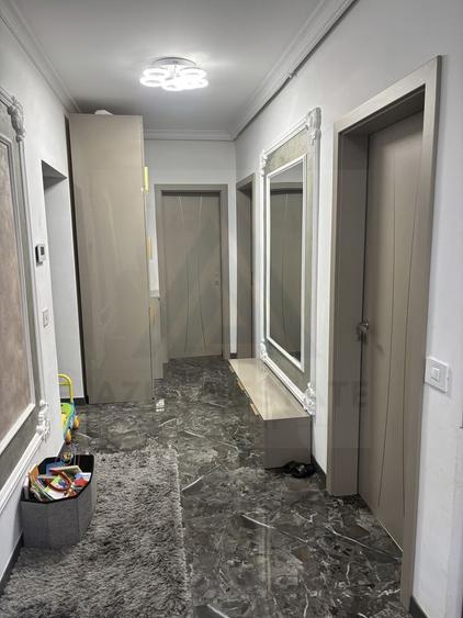 Apartament 3 camere Curte proprie Complet mobilat și utilat