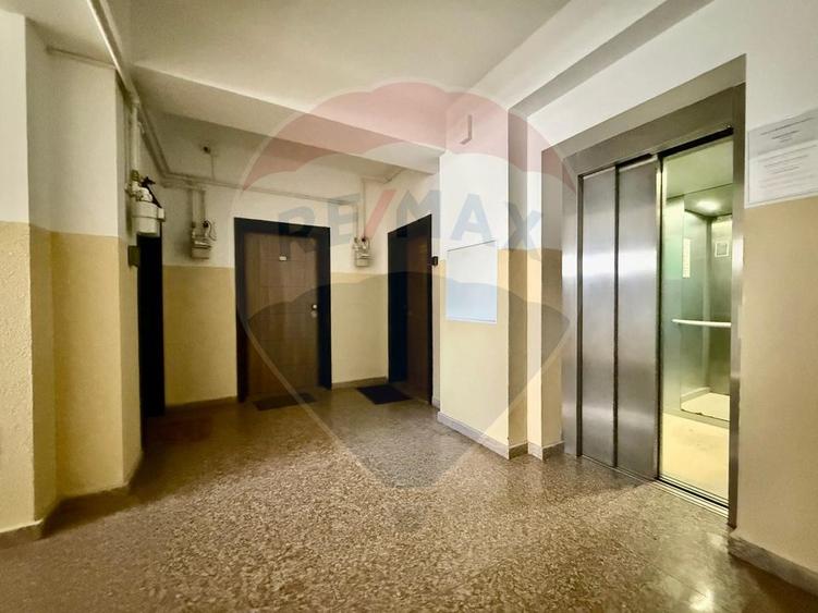 Apartament cu 2 camere de vânzare în Summerland-Mamaia