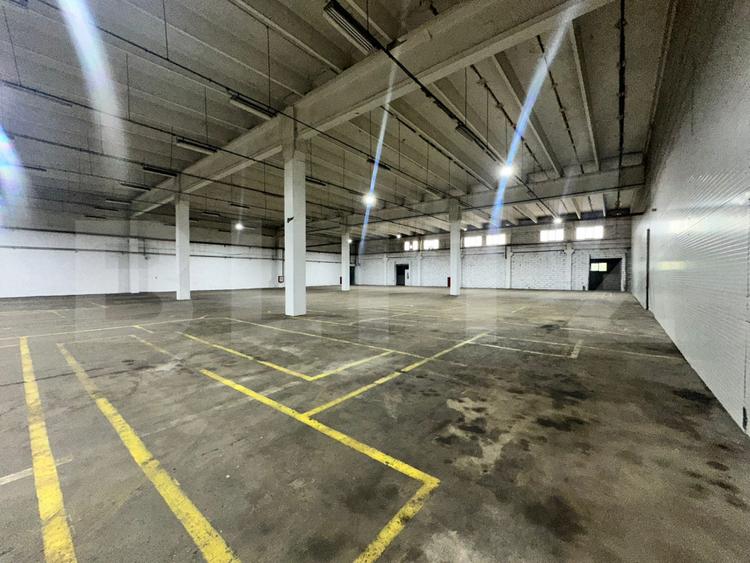 Hală de producție și depozitare, 4500 mp – Deva