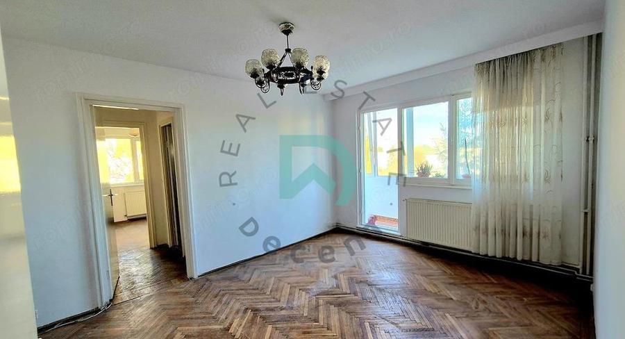 Apartament 3 camere Astra, intermediar, Brasov