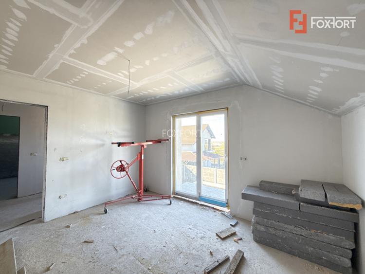 Casa individuala cu 5 camere | 501 mp teren | Toate utilitatile | Sacalaz