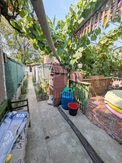 Casa 2 camere de vanzare in Velenta Oradea, Oradea