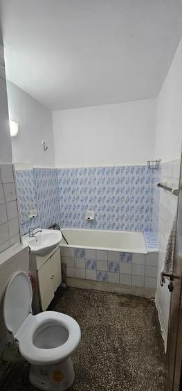 Apartament 2 camere, 10 min metrou 1 Decembrie 1918, pret excelent, Titan