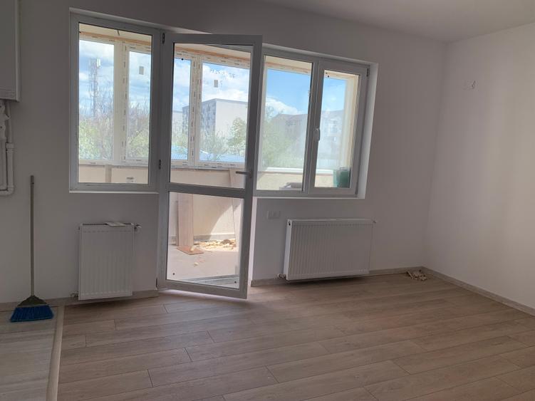 Apartament 3 camere finisat, bloc nou, Aparatorii Patriei metrou