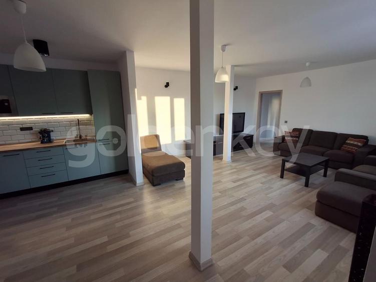 Apartament cu 3 camere pretabil pentru birouri