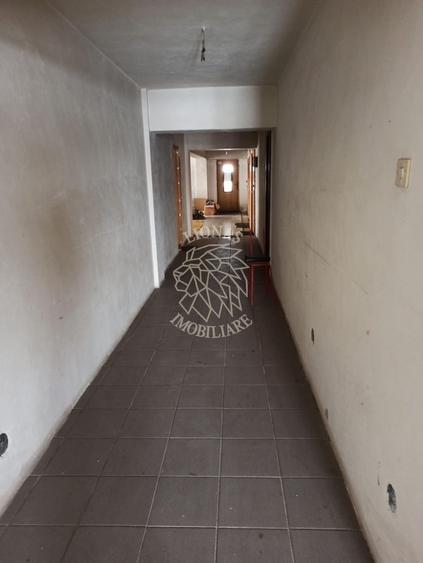 Spatiu Birouri 25-300 mp-2 nivele et 1/2-Zona Str. Libertatii