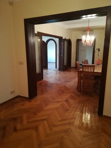 5camere, apartament ultracentral resedinta/reprezentanta