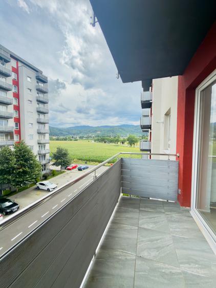 Apartament cu 2 camere de vanzare in Avantgarden Bartolomeu,nemobilat,et 3/8
