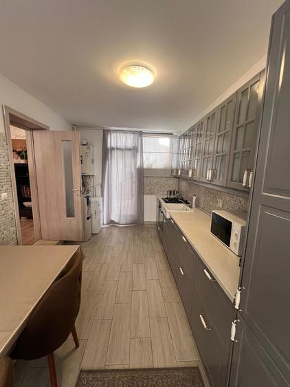 APARTAMENT SUPERB DE VANZARE IN BUCURESTII NOI - DAMAROAIA CURTE PROPRIE