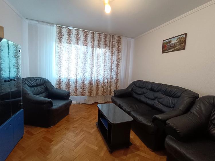 Apartament 3 camere de închiriat | Centru Alba Iulia | Lift