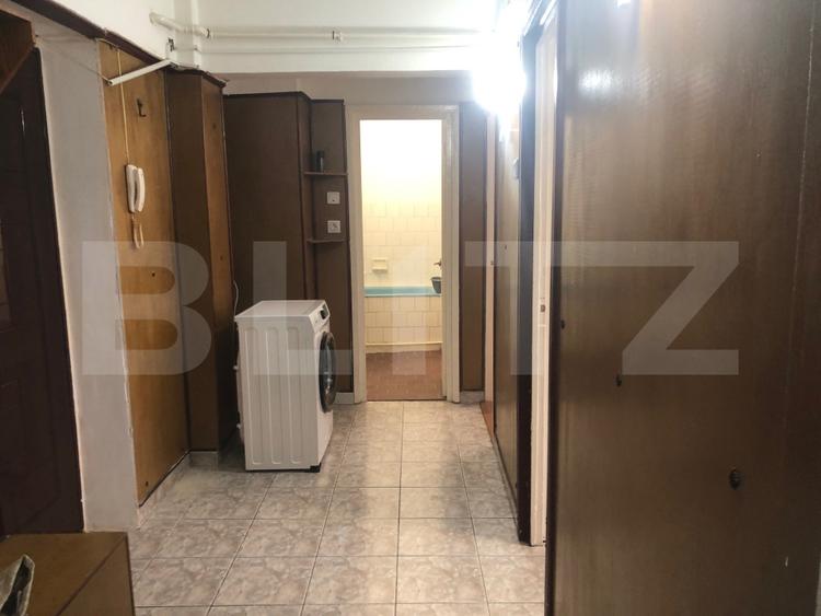 Apartament 2 camere, decomandat, 56 mp, zona Micro 17