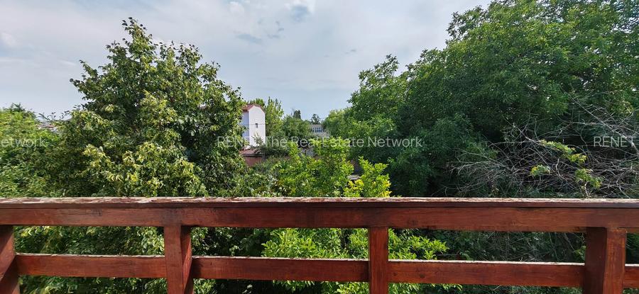 Vila spațioasă, 4 camere, nemobilată, București - 12
