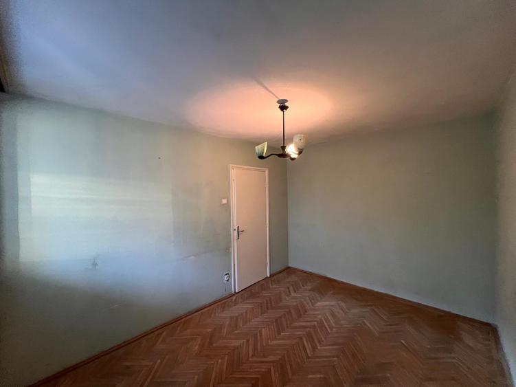 Apartament 2 Camere,Iancului,Metrou,Vatra Luminoasa,bl.reabilitat,et.4/10,Liber!