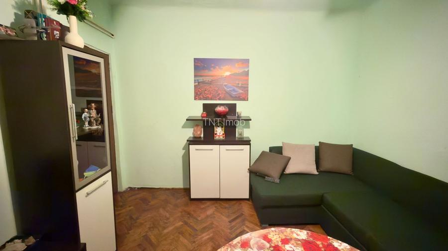 Apartament 2 camere, Unirii - Piata Constitutiei, centrala proprie ! - 2