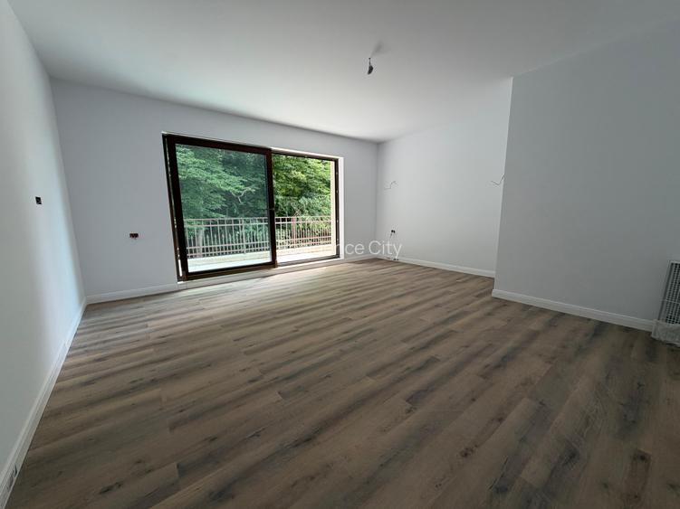 Vila premium cu acces la Lacul Snagov, langa padure, piscina si ponton - 7