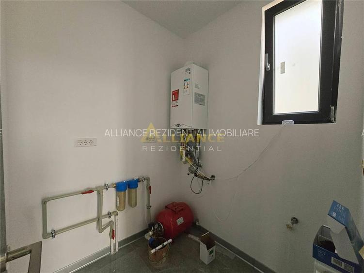 Casa - 444mp teren - 4 camere- camera tehnica- cartierul nou -154.990 euro - 8