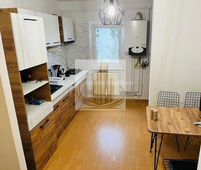 Vând apartament cu 2 camere-Aradului - 4