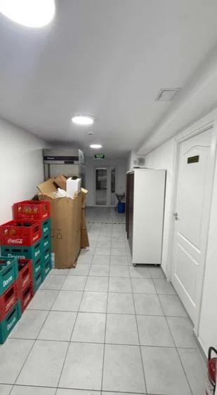 Piata Ovidiu, spatiu comercial 316 mp.
