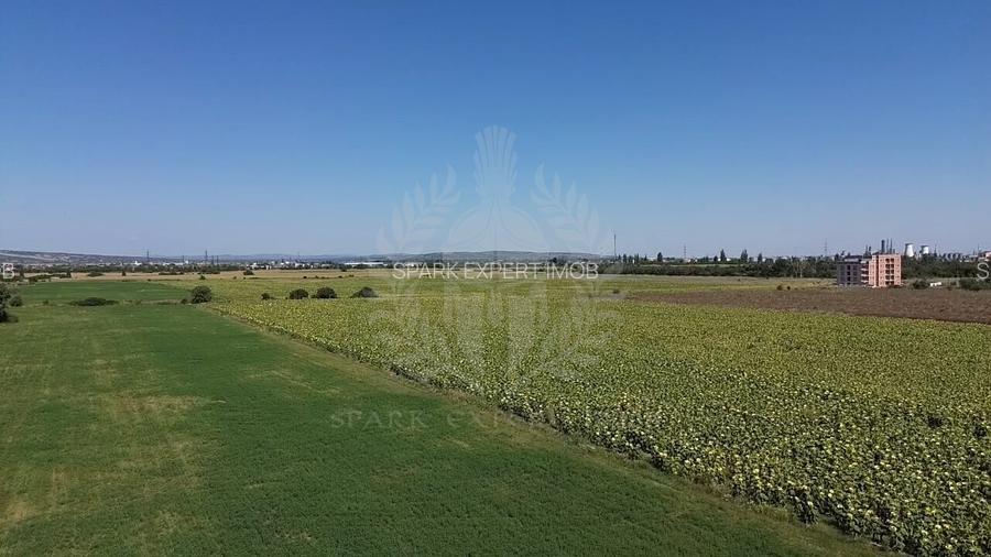 TEREN INTRAVILAN\\ZONA SPITALUL JUDETEAN PLOIESTI - 2