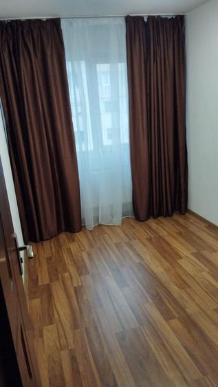 Apartament 3 camere de închiriat – Tomis Nord | 500 €/lună