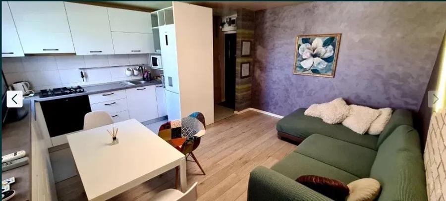 Apartament cu 2 camere decomandat, Podu Ros