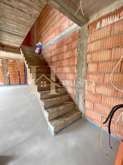Duplex cu 3 dormitoare in Giroc. La asfalt.