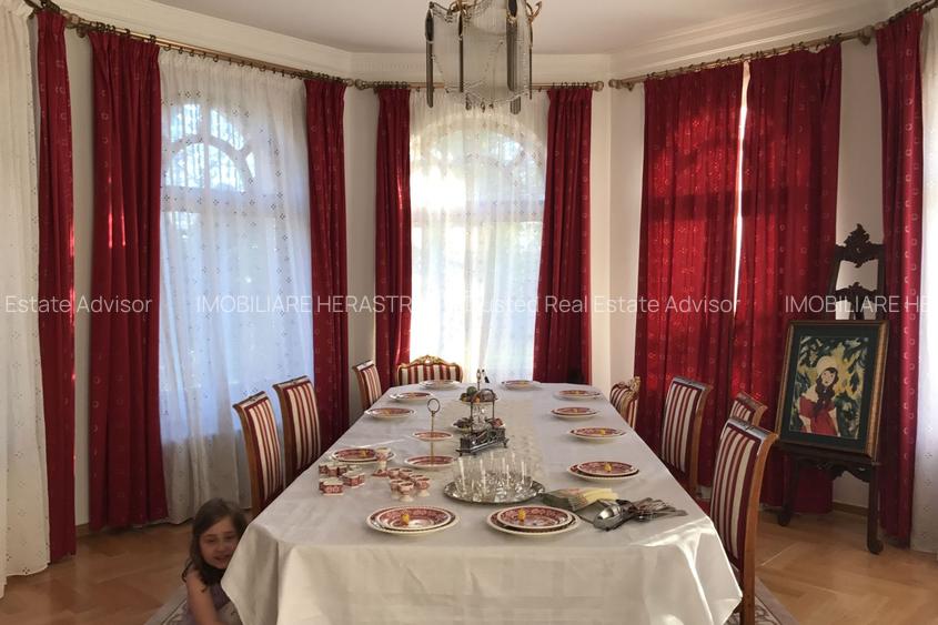 Conac neoromânesc în stil brâncovenesc | 600 mp utili | Domeniu de 2.400 mp - 3
