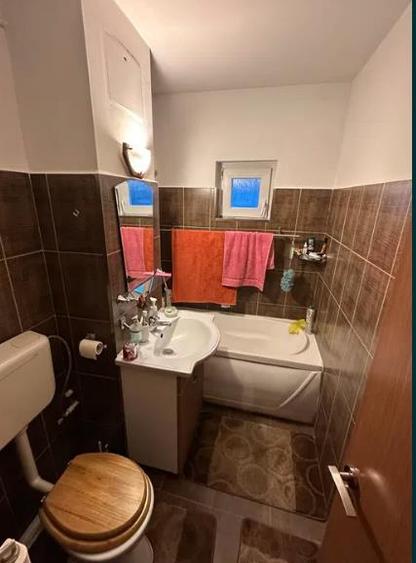 4 camere Bucovina etaj 2 decomandat