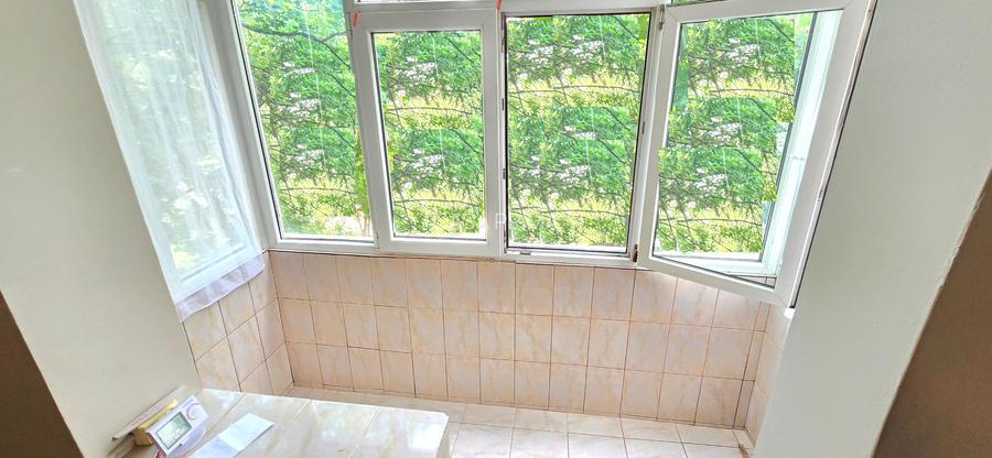 Apartament 2 camere, etaj 2, CT, balcon inchis cu termopan, se accepta CREDIT - 3