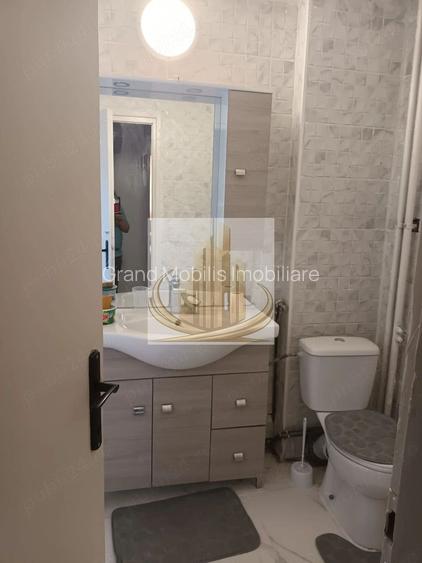 Inchiriere Ap. 4 camere  ultracentral Medicina - 9