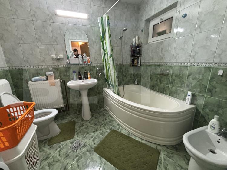 Casa de vanzare, 98 mp, zona Centru