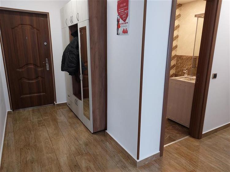 APARTAMENT 3 CAMERE CU PARCARE SUBTERANA IN ISARAN - TRACTORUL ZONA CORESI MALL