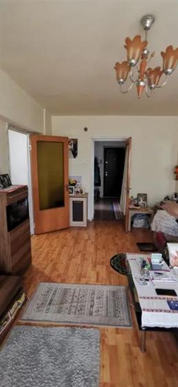 Apartament 2 camere Semidecomandat Metrou Brancoveanu