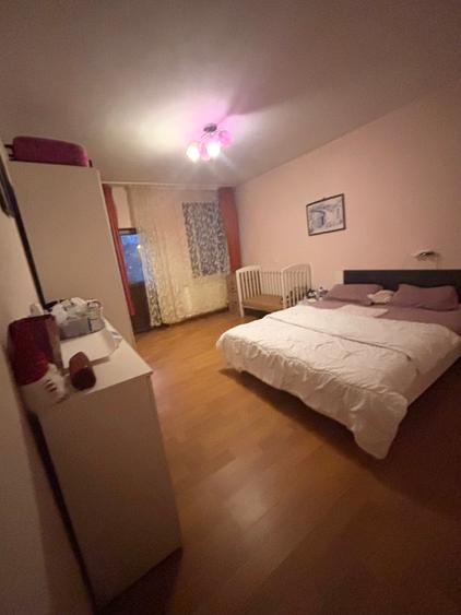 Vanzare casa cu 5 camere zona Baneasa - Jandarmeriei