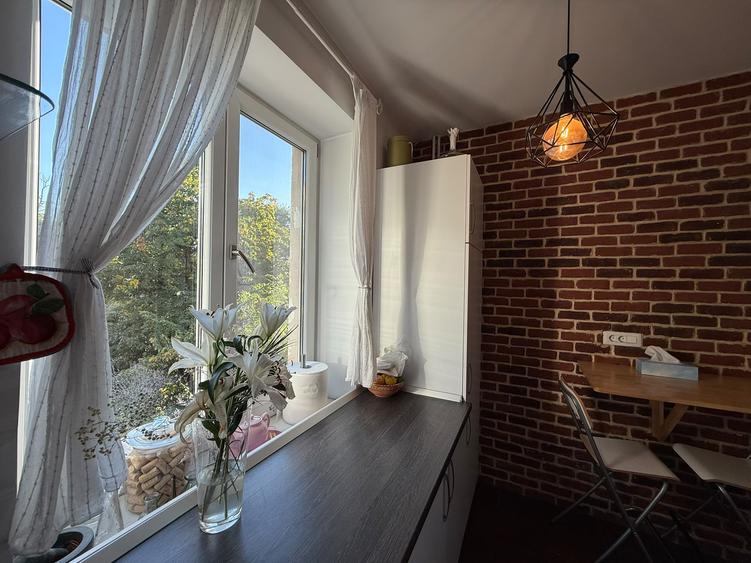 Apartament renovat, decomandat, în Floreasca – 49 mp, etaj 2/3