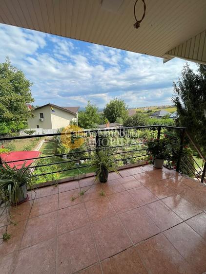 Vila Miroslava 5 camere - 1000 mp teren - mobilata - 18