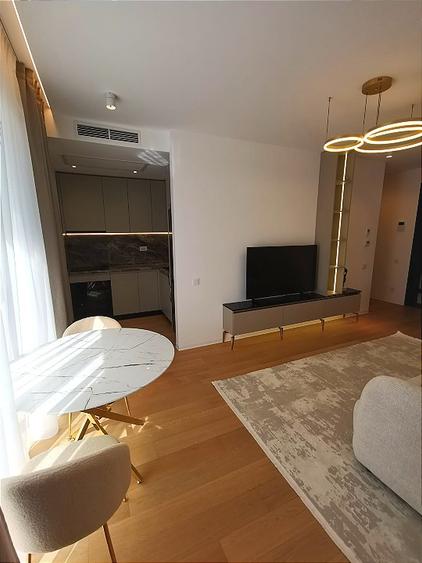 Apartament 2 camere Lux- One Lake Club – parcare dublă, prima închiriere