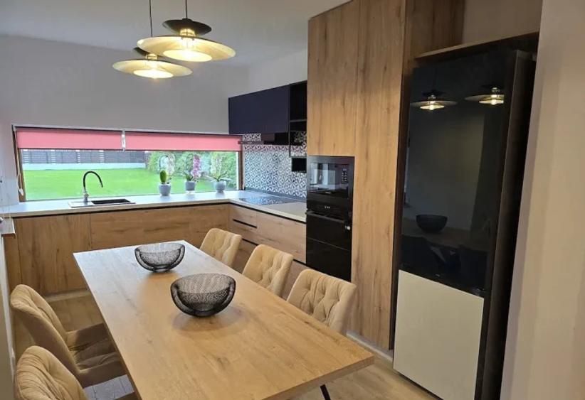 Închiriere Casă 5 camere în CORBEANCA-TAMASI, 1000 MP TEREN, 180 MP CASA