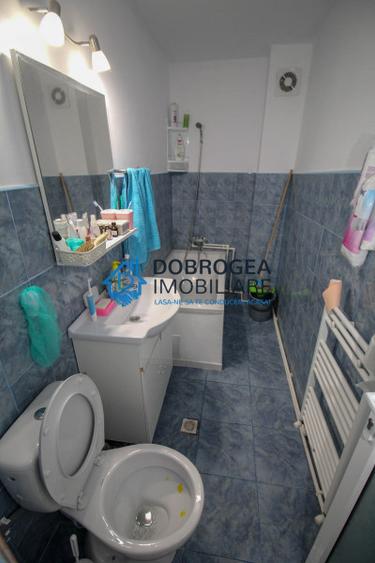 Spitalului, 2 cam transformat in 3, renovat, centrala, mobilat si utilat