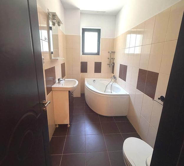 Garsonieră de închiriat | Demisol | Sisești | 34 mp | Mobilată complet